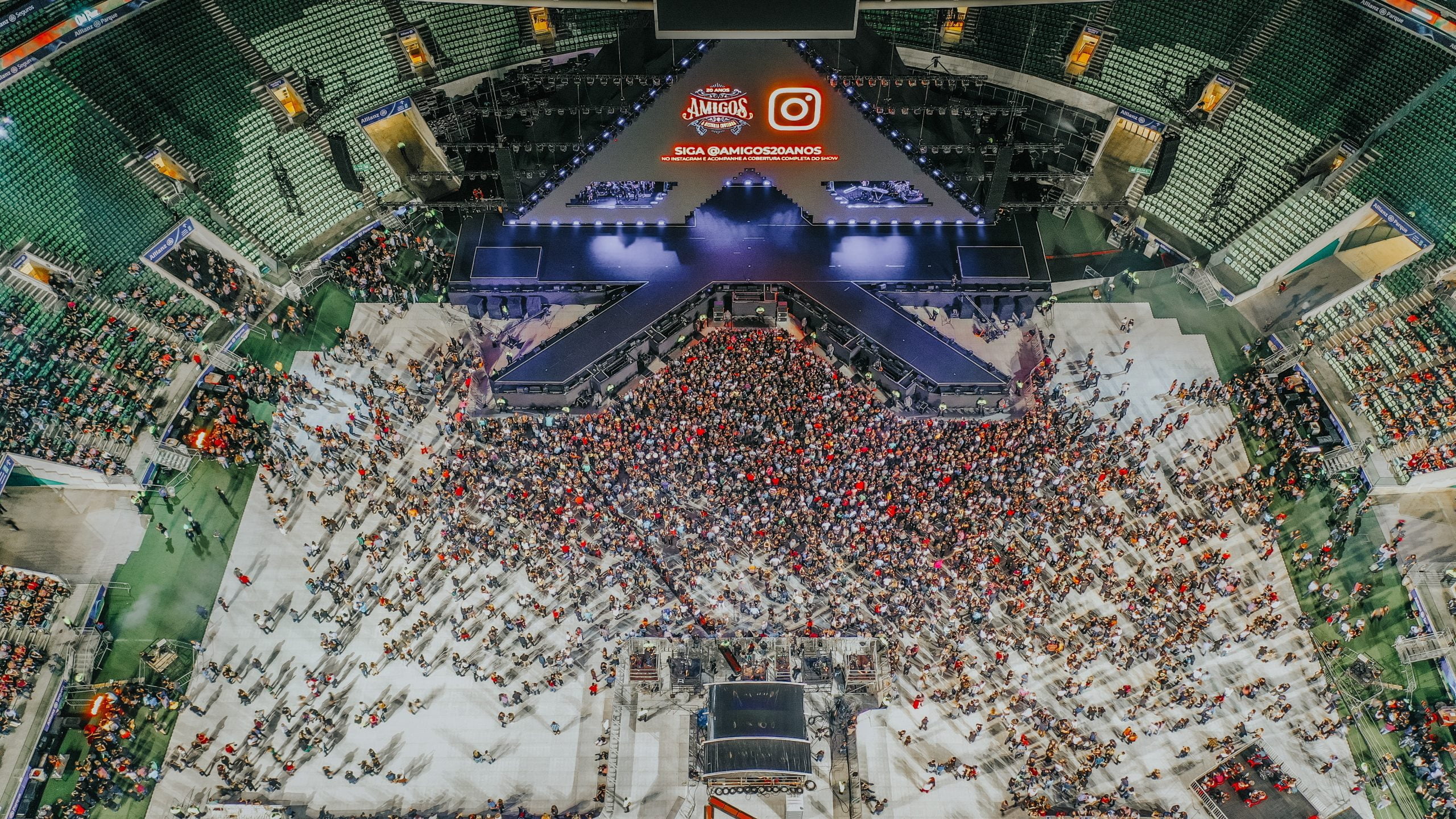 How to Find Corporate Sponsorship for an Event 
